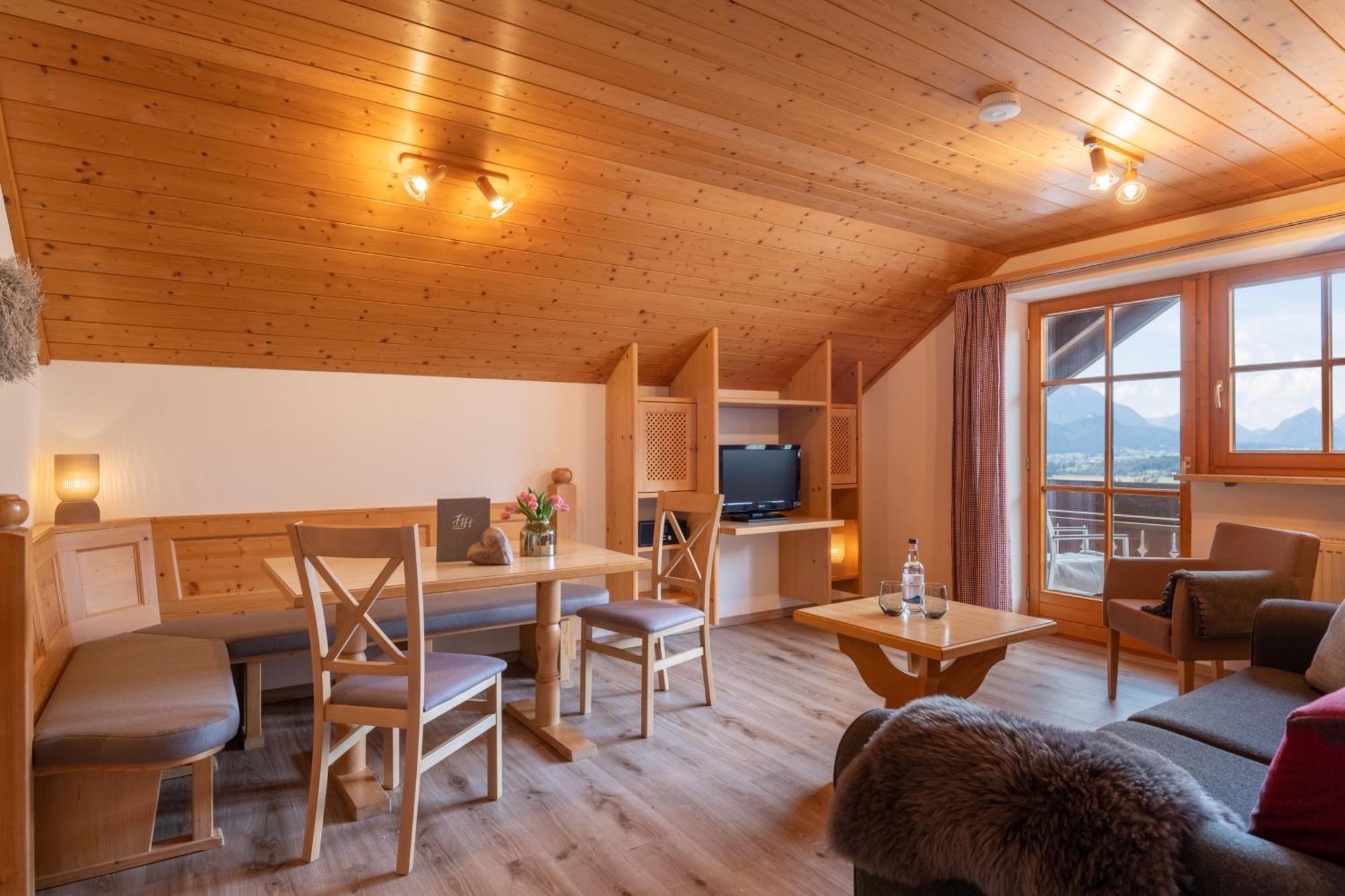 Hartungs Hoteldorf 3*