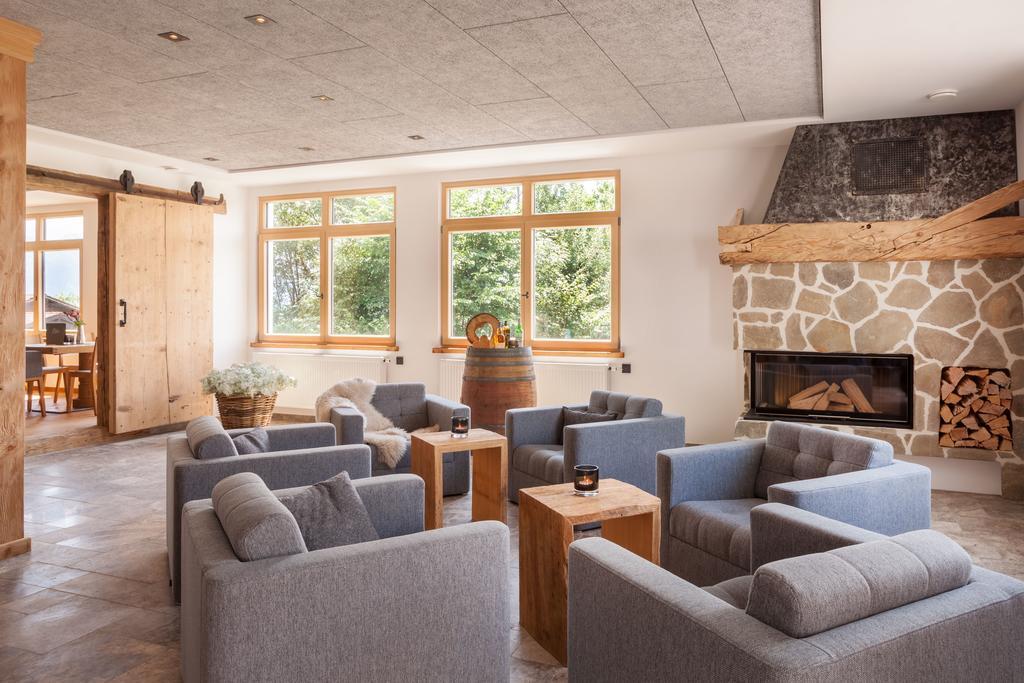 Hartungs Hoteldorf Hotel