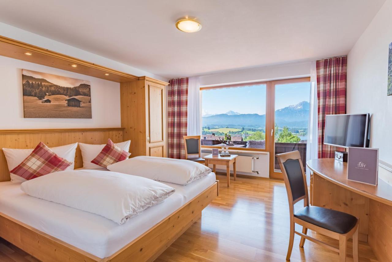 Hartungs Hoteldorf Hotel 3*